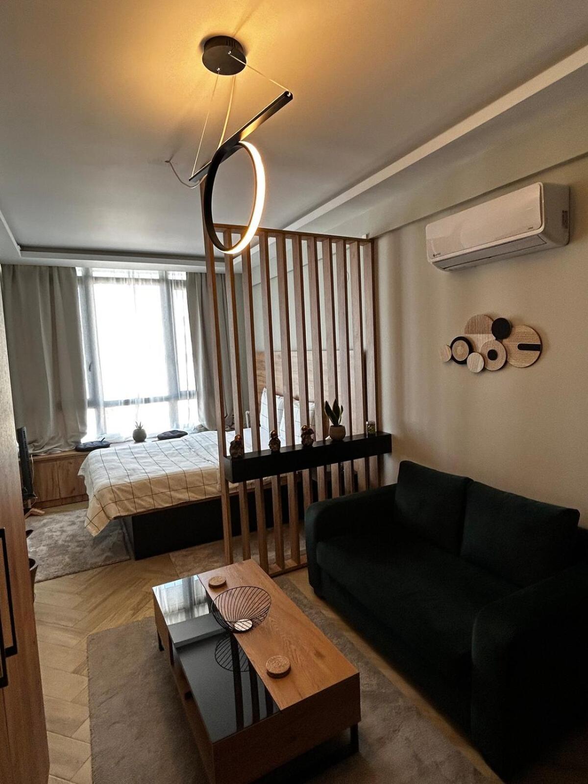 Apartment Chic And Cozy